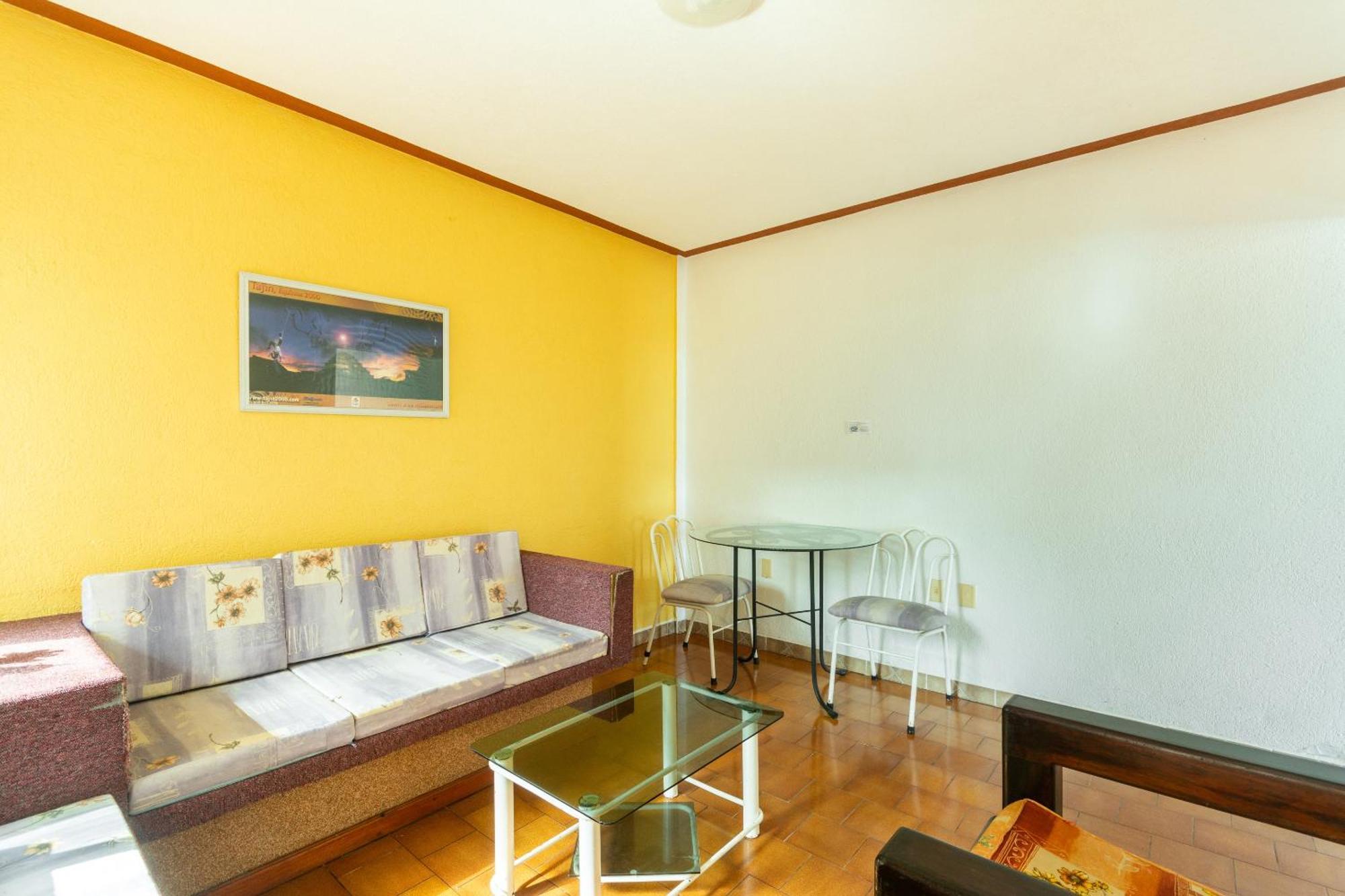 Oyo Hotel Casa Blanca Мартинес-де-ла-Торре Экстерьер фото