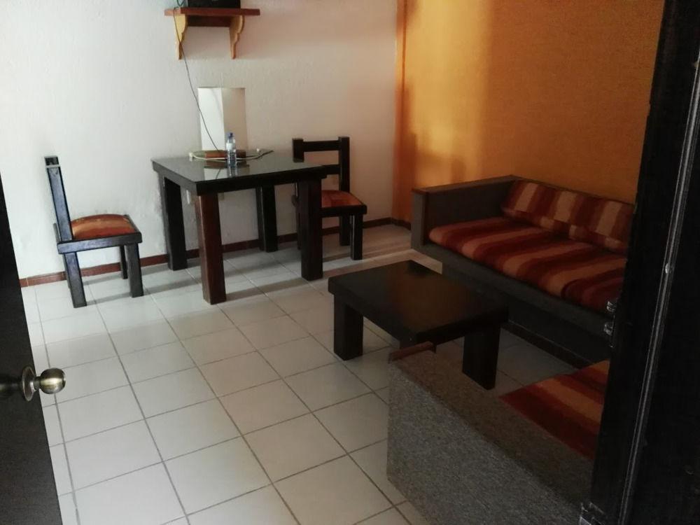 Oyo Hotel Casa Blanca Мартинес-де-ла-Торре Экстерьер фото